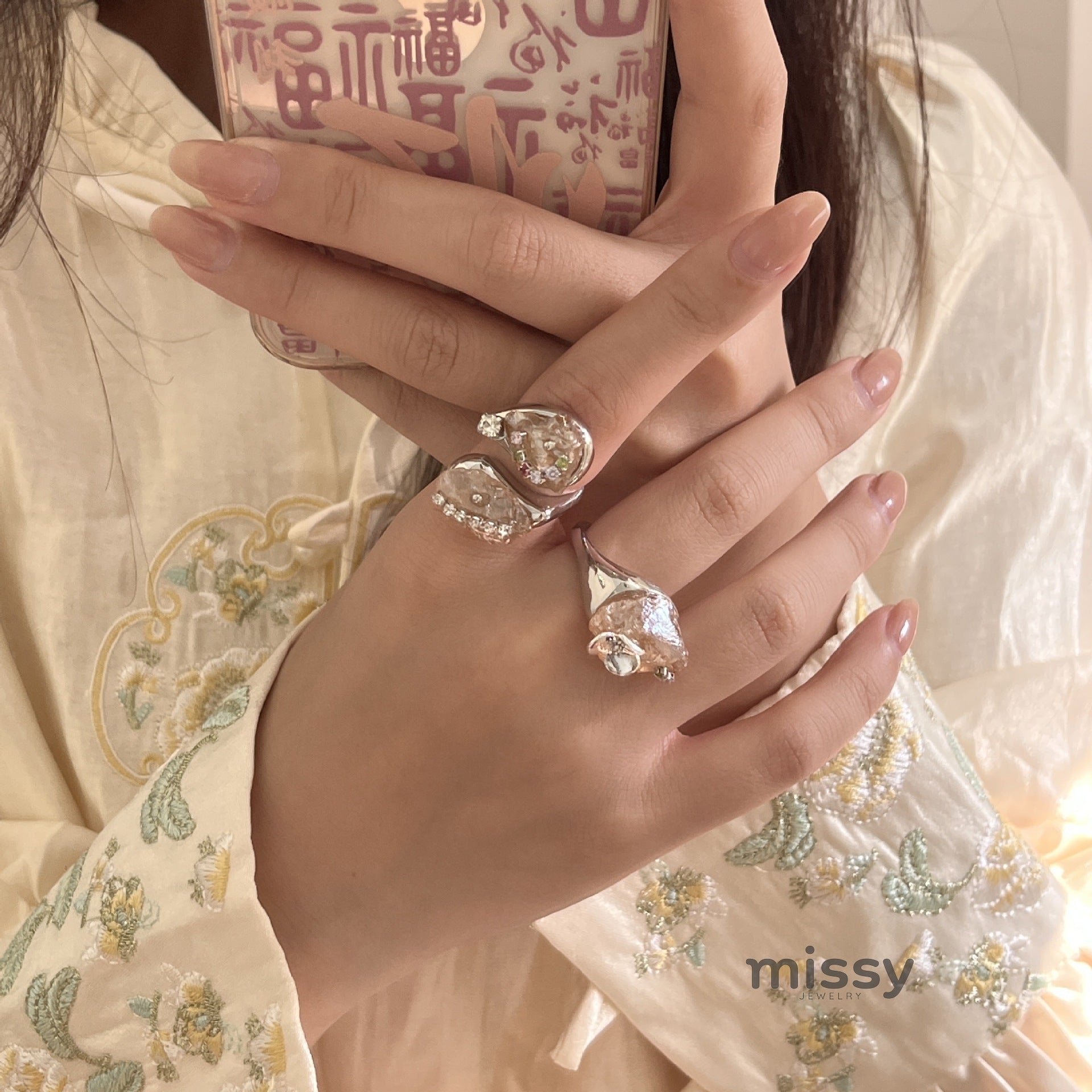 Caylie Maillard Stone Flower Ring [KUK49C3Y]