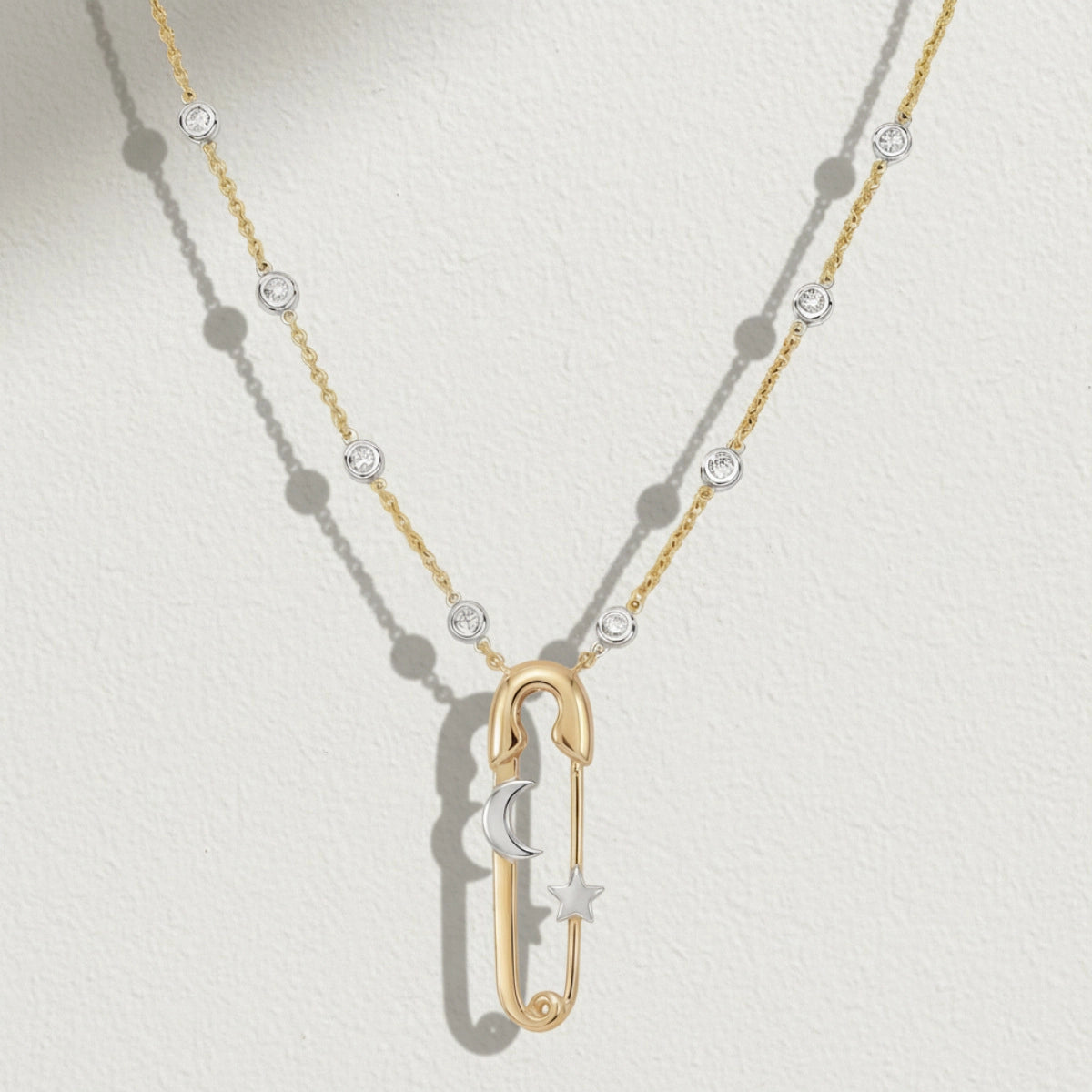 Celestial Pendant Necklace [SP7XKELF]