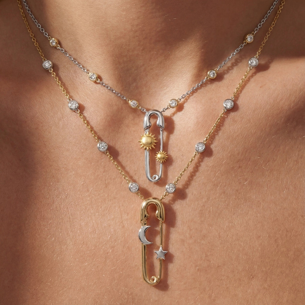 Celestial Pendant Necklace [L53DUMJ2]