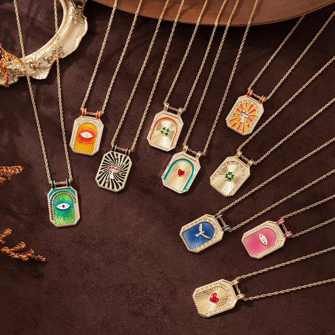 Celestial Tarot Pendant Necklace [61Q9FU8X]