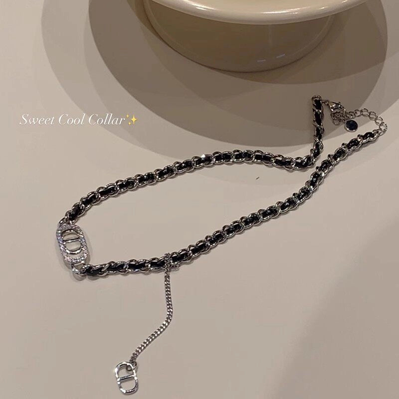 Chain Choker Necklace with Letter Tassel [GW4TN2AT]