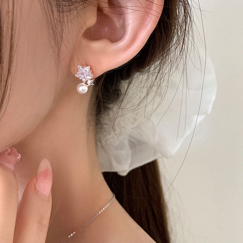 Charleston Star Pearl Earrings [2N4NG2W1]