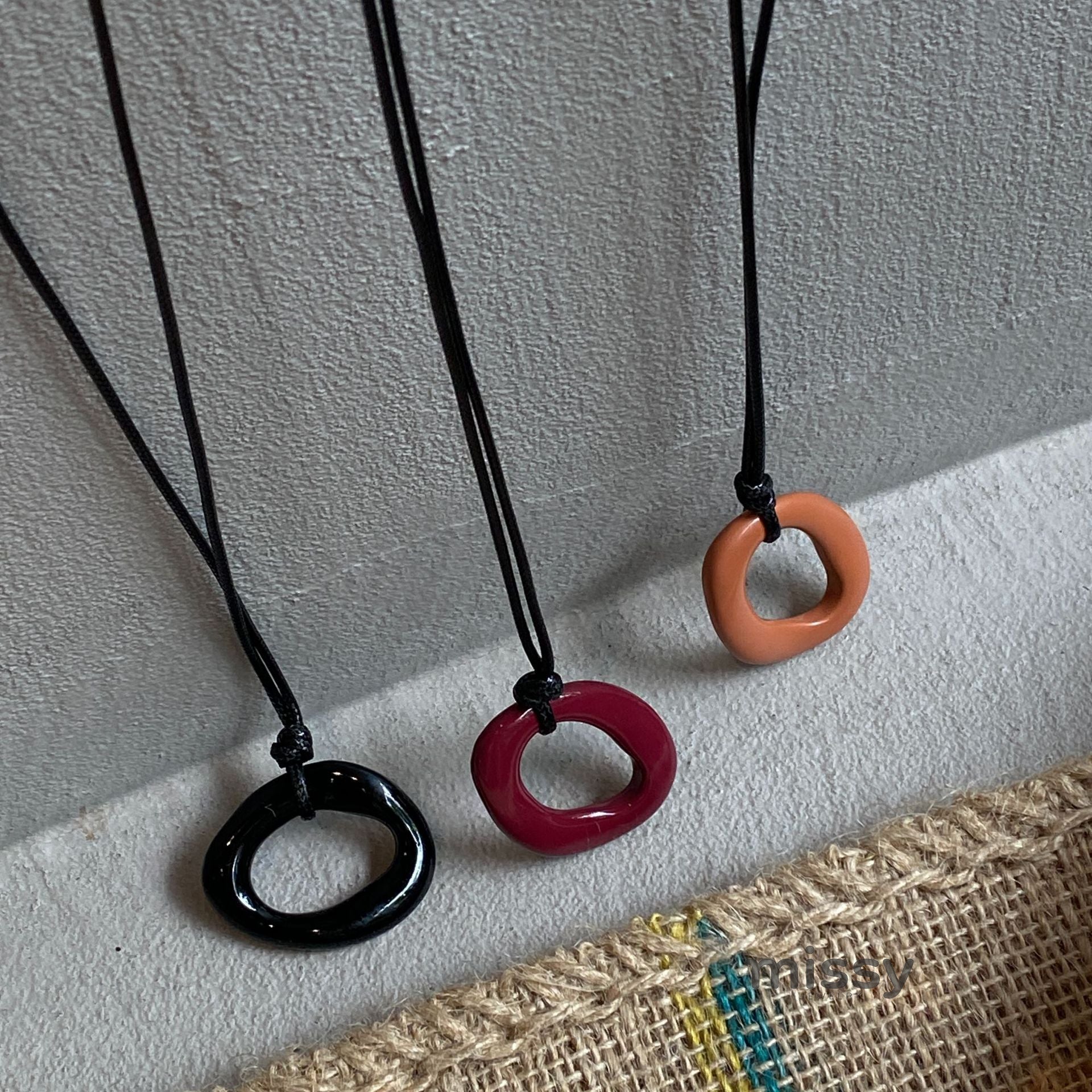 Charley Geometric Pendant Necklace [RJOV2IOY]
