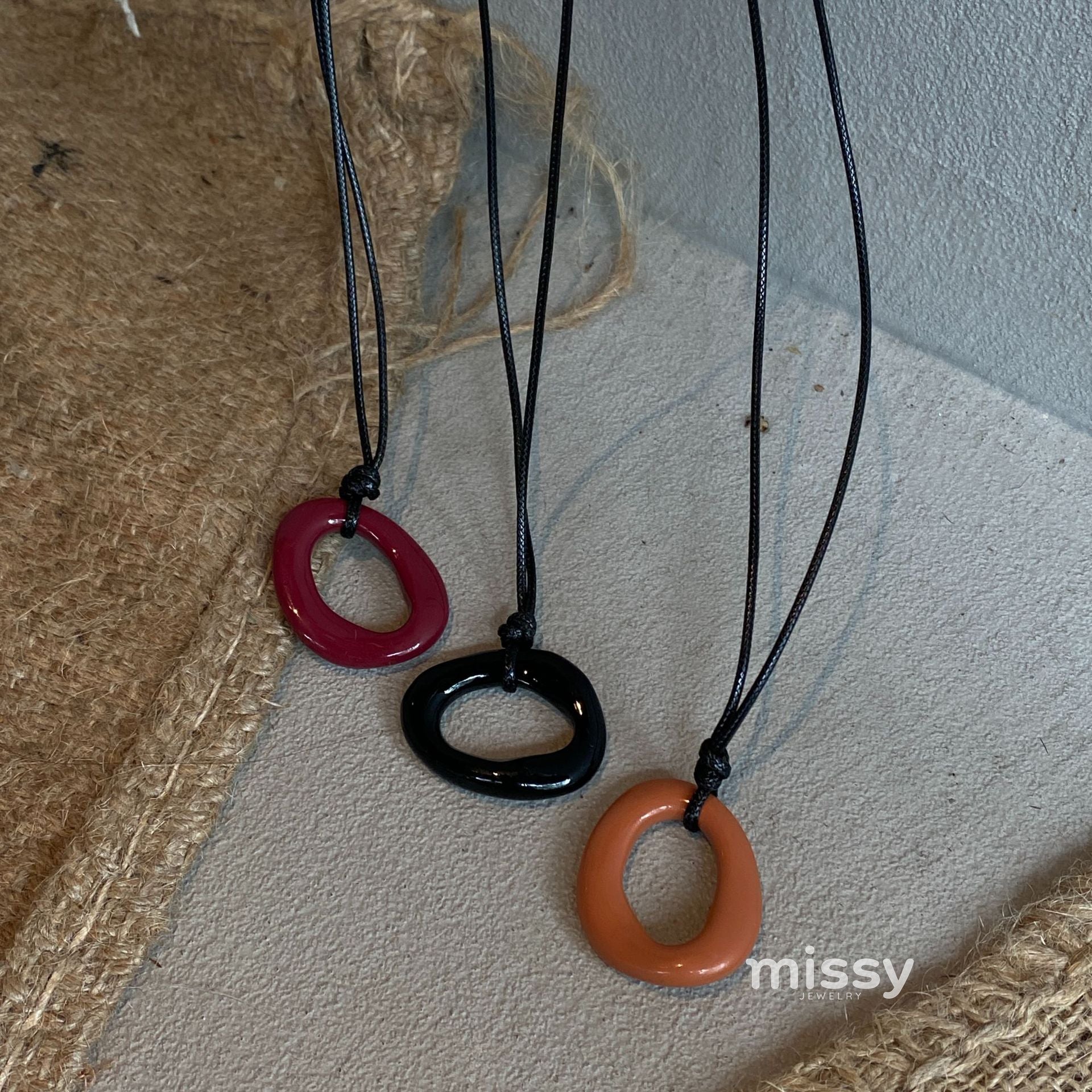Charley Geometric Pendant Necklace [1AAV6Y9V]
