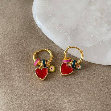 Chastity Iridescent Heart Studs [18L7GZV4]