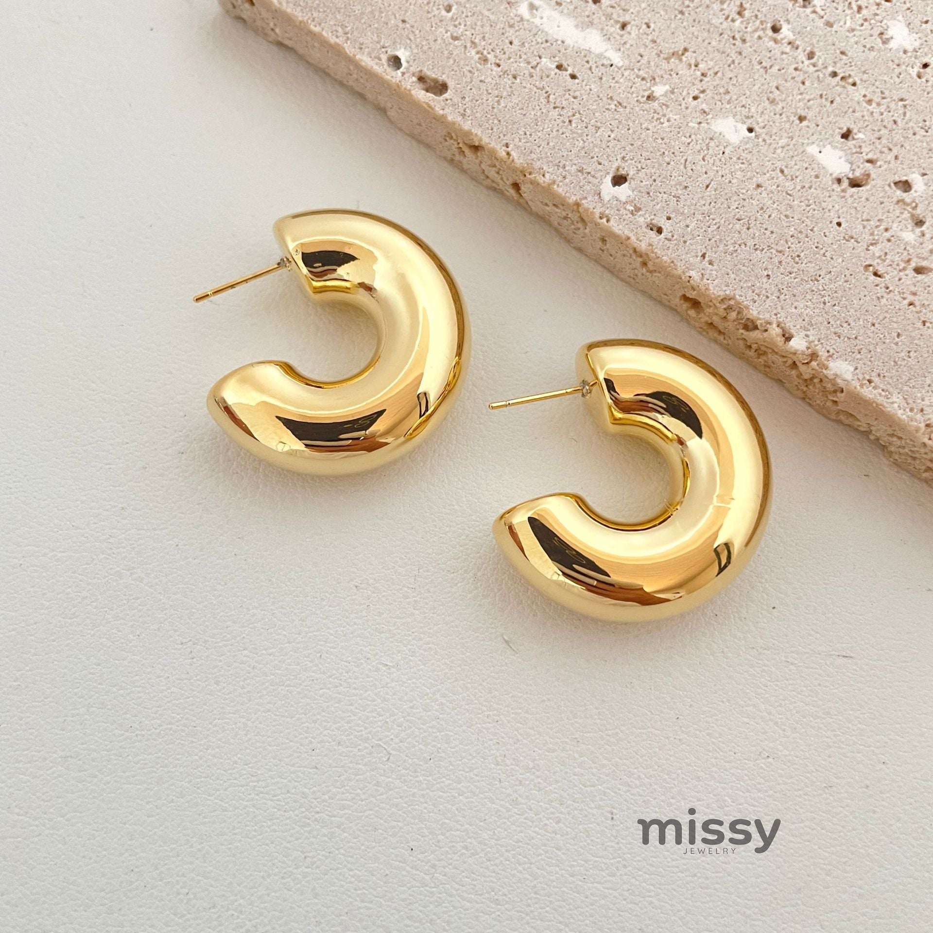 Chrislynn Geometric Hoop Earrings [0OSY1FRV]