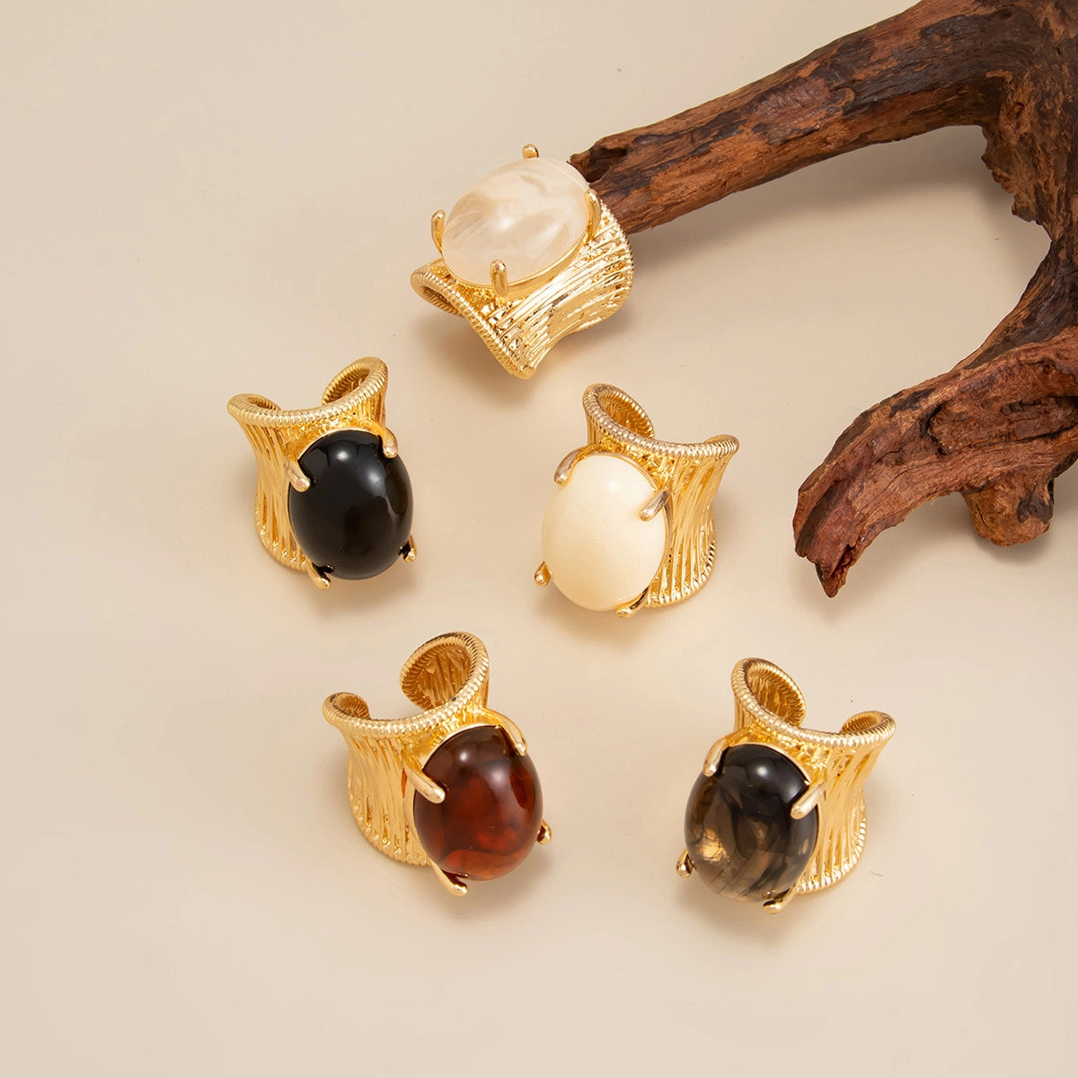 Chunky Resin Oval Ring [8KKRK2W5]