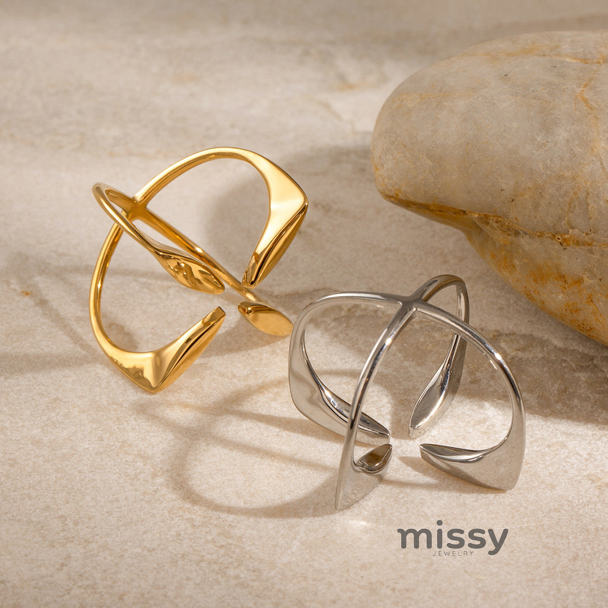 Clarice Crossover Band Ring