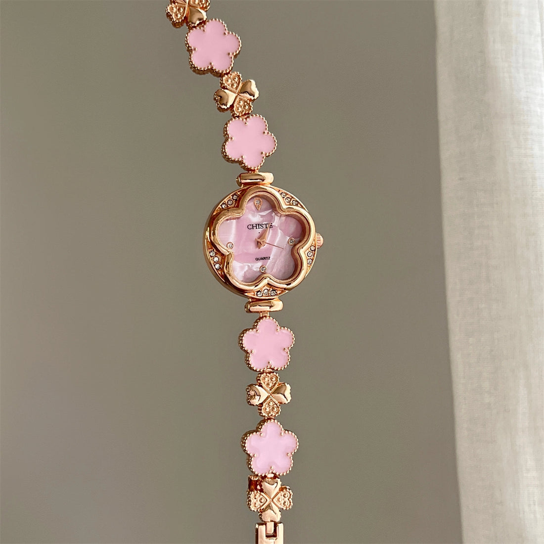 Clover Bracelet Watch [6E6U1X13]
