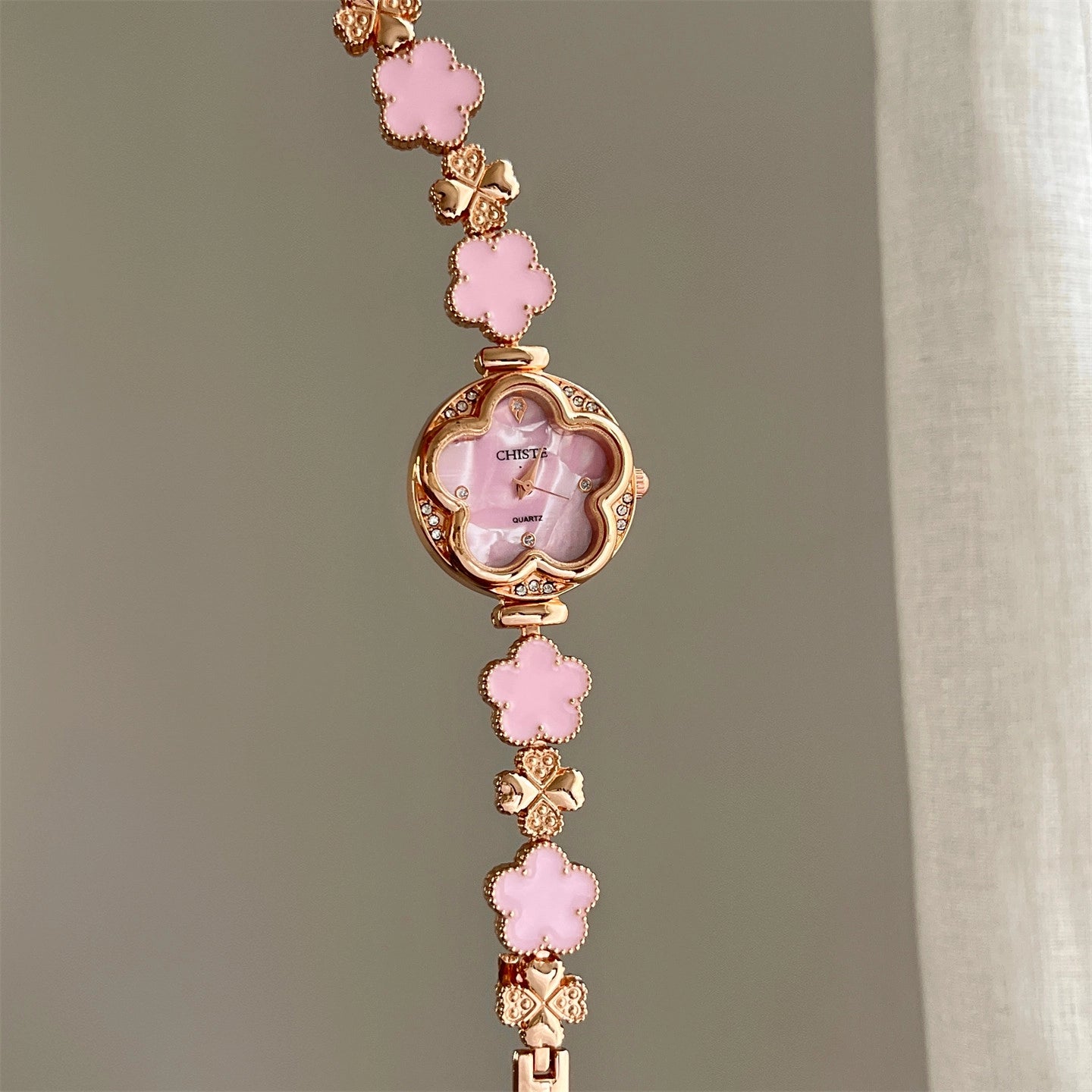 Clover Bracelet Watch [6E6U1X13]