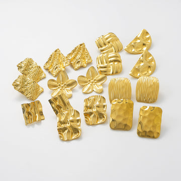 Courtlyn Hammered Irregular Earrings [8M0SZFV3]