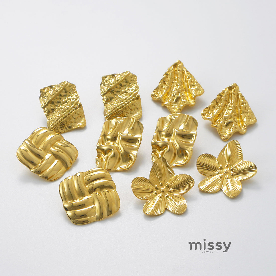 Courtlyn Hammered Irregular Earrings [8M0SZFV3]