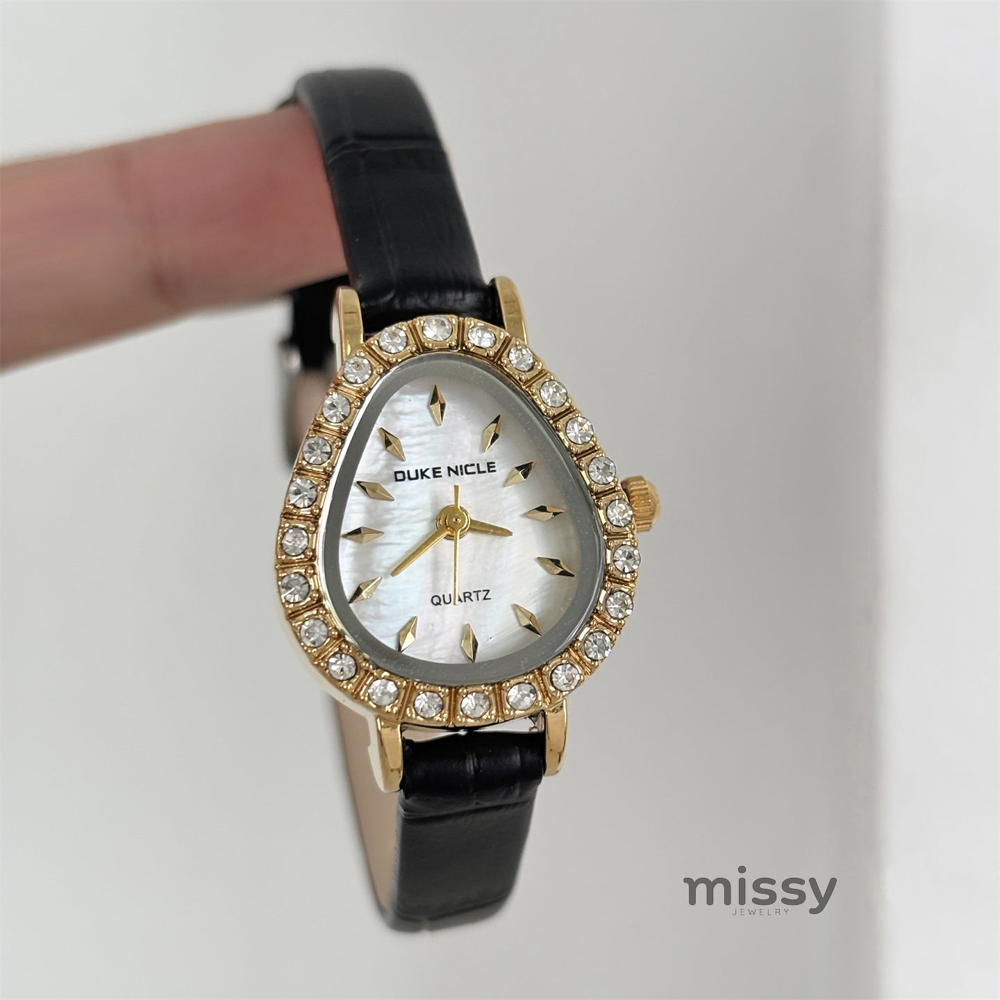 Crimson Snakehead Rhinestone Watch [VVFC7G0T]