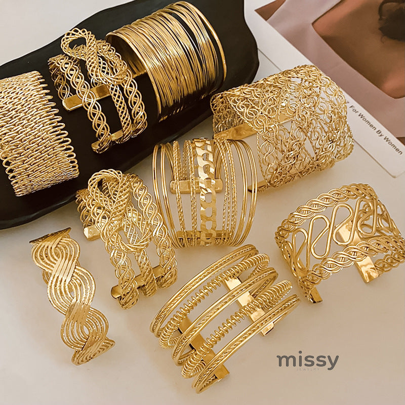 Cyra Statement Cuff Bracelet [9S4LNKWR]