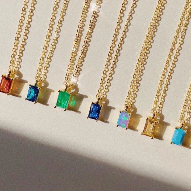 Dainty Birthstone Pendant Necklace [7U7OJ9LV]