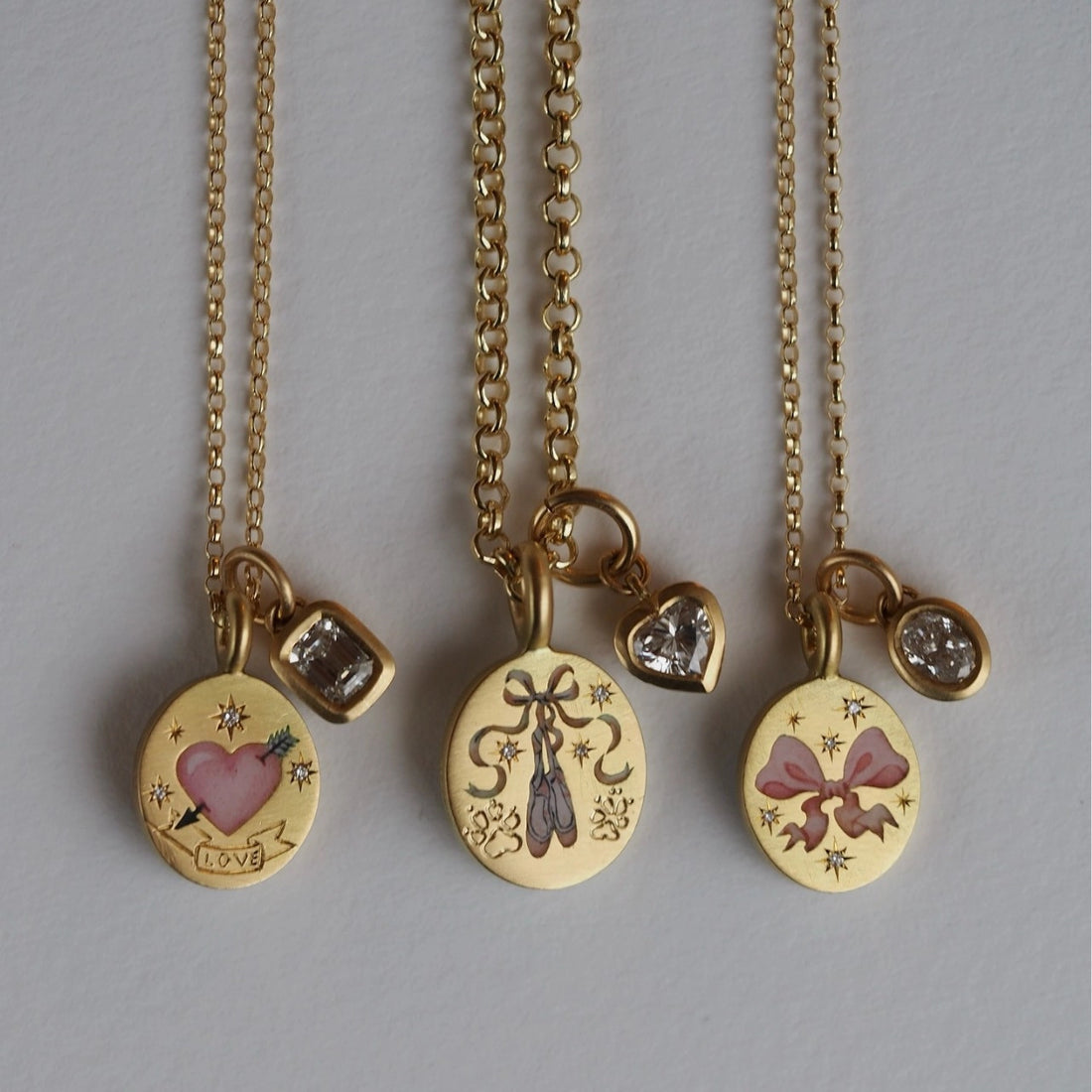 Dainty Floral and Heart Pendant Necklace [OX1710K3]