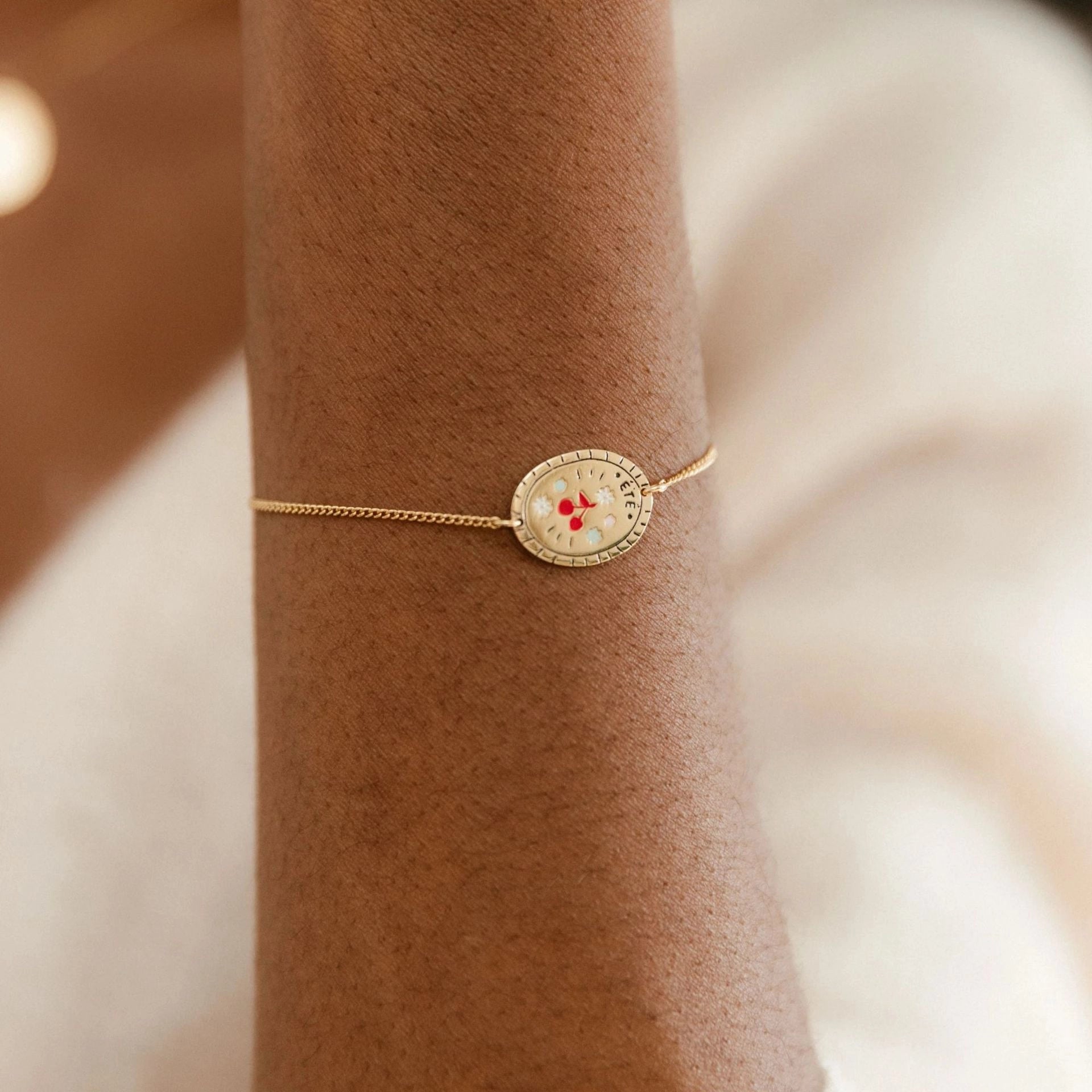 Dainty Floral Pendant Necklace [XMHEPTXI]