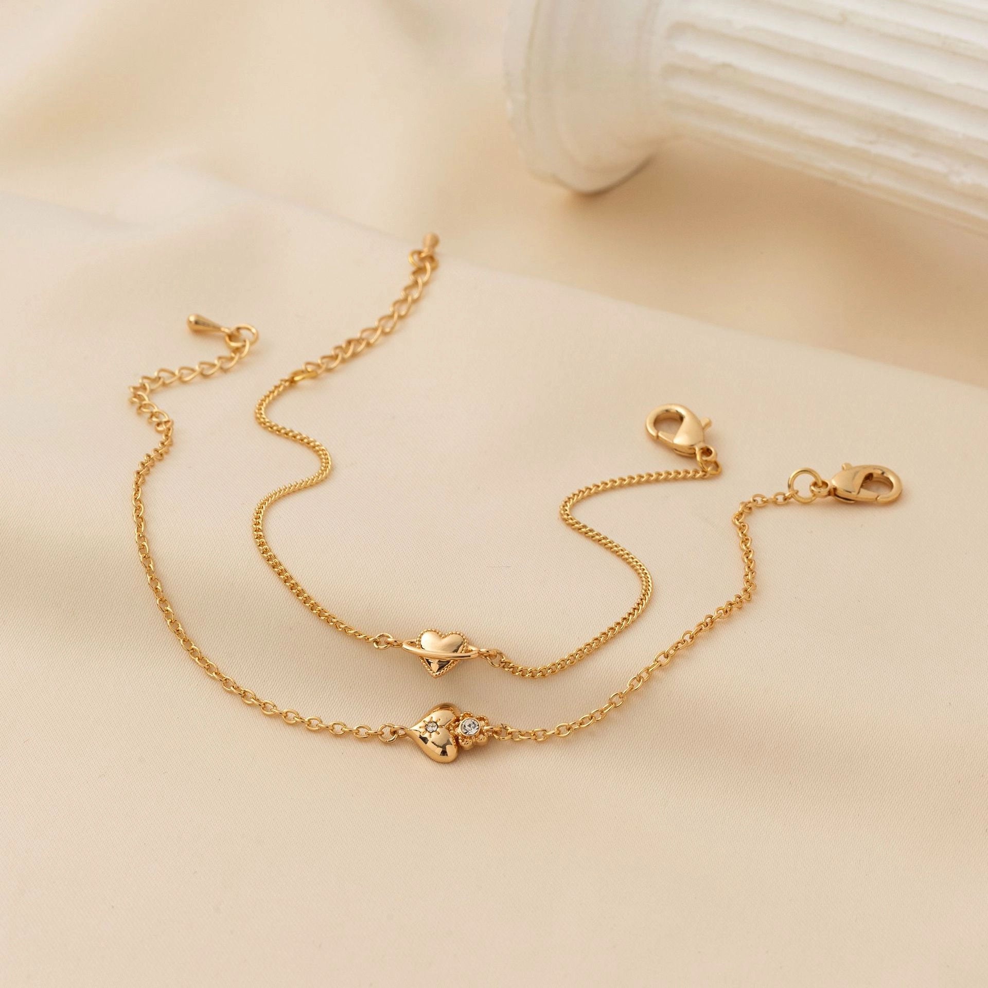 Dainty Heart Charm Adjustable Bracelet [OYI52EAW]
