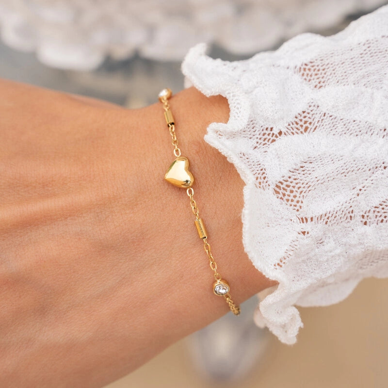 Dainty Heart Charm Adjustable Bracelet [5DIF1IB7]