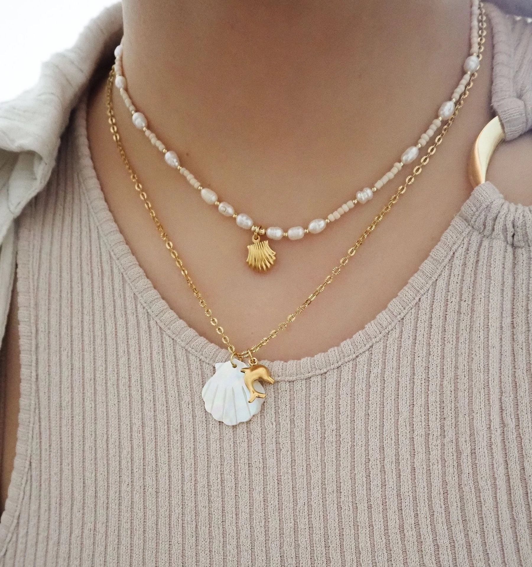 Dainty Ocean Charm Pendant Necklace [0PHBM5TD]