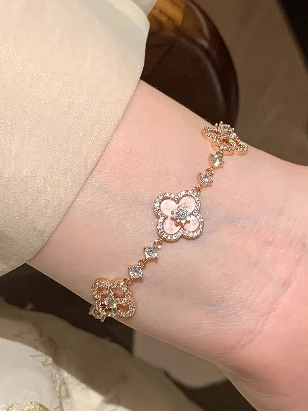 Dainty Petal Charm Bracelet [1Q7YOV09]
