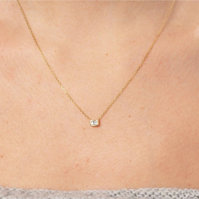 Dainty Zircon Pendant Necklace [CHV1W4CS]