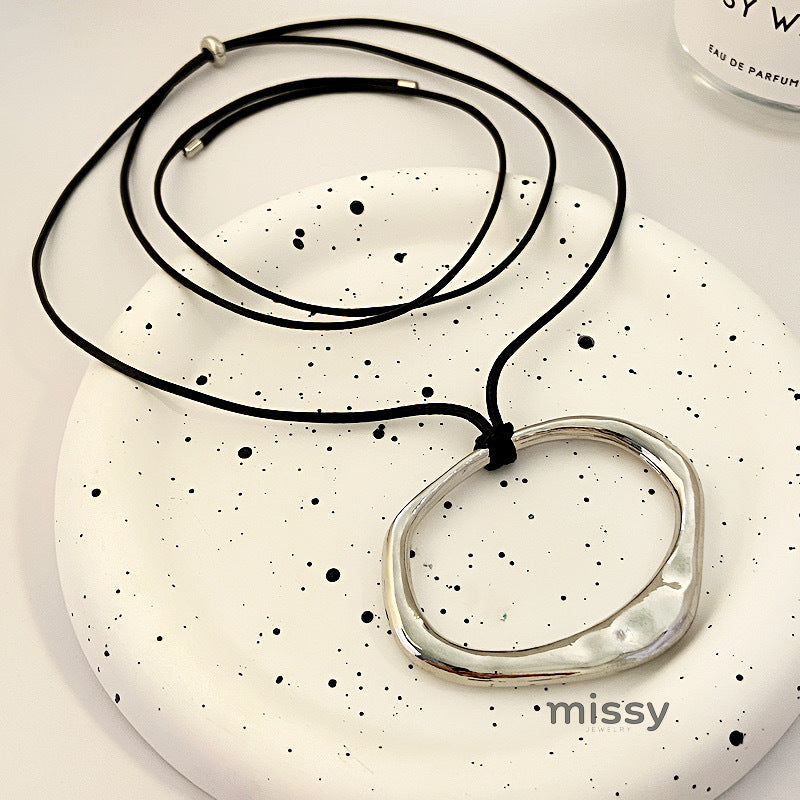Dalayza Abstract Geometric Necklace [9KAH12M9]