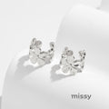 Danielle Metal Flower Ear Clips