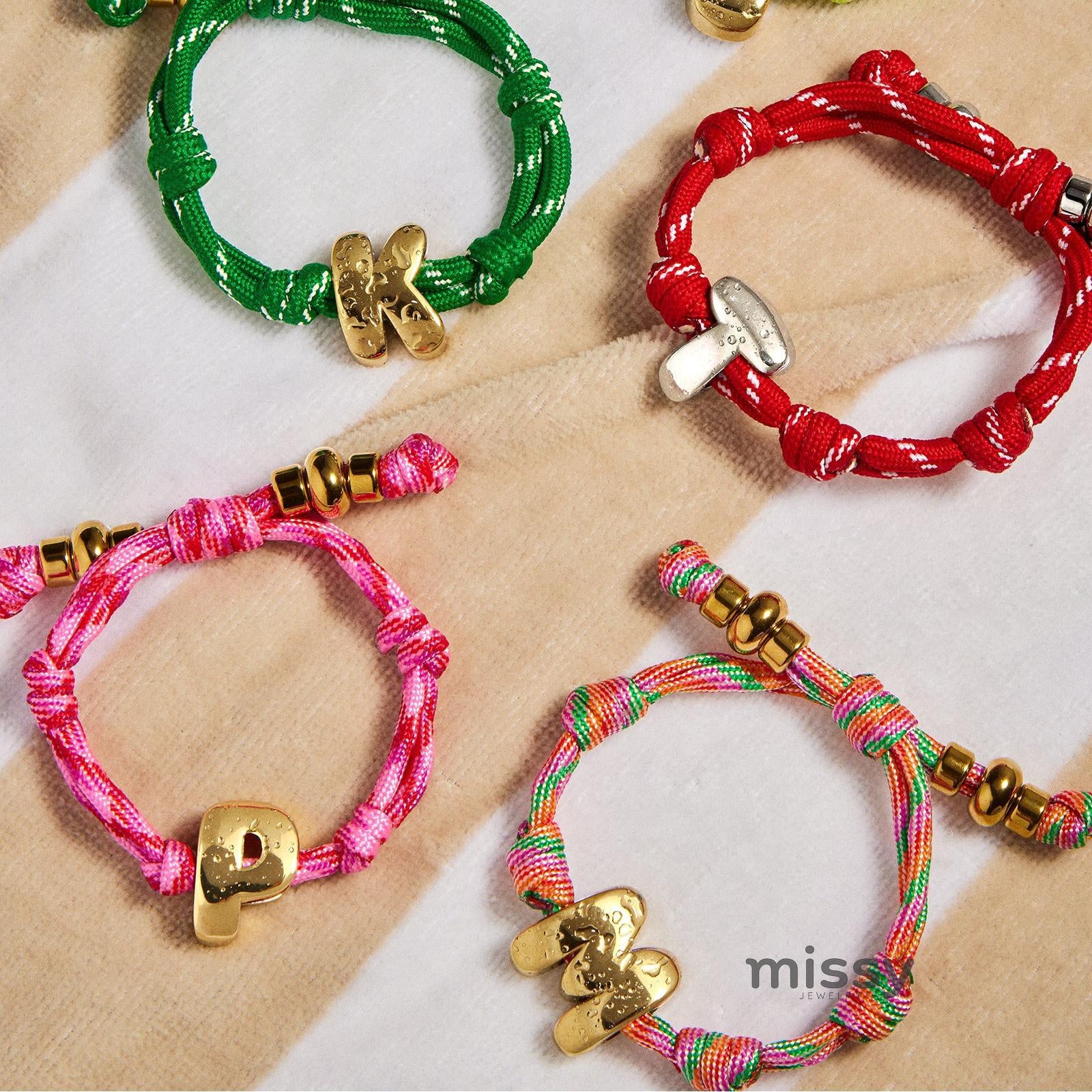 Daphney Braided Heart Bracelet [3H97VM2Z]