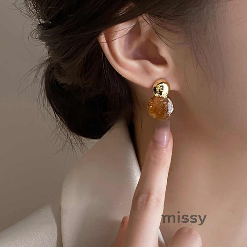 Dia Maillard Amber Earrings