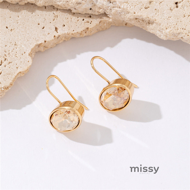 Diala Oval Zircon Earrings [OKH4GA70]