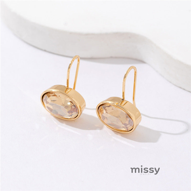 Diala Oval Zircon Earrings [DQ2HURCV]
