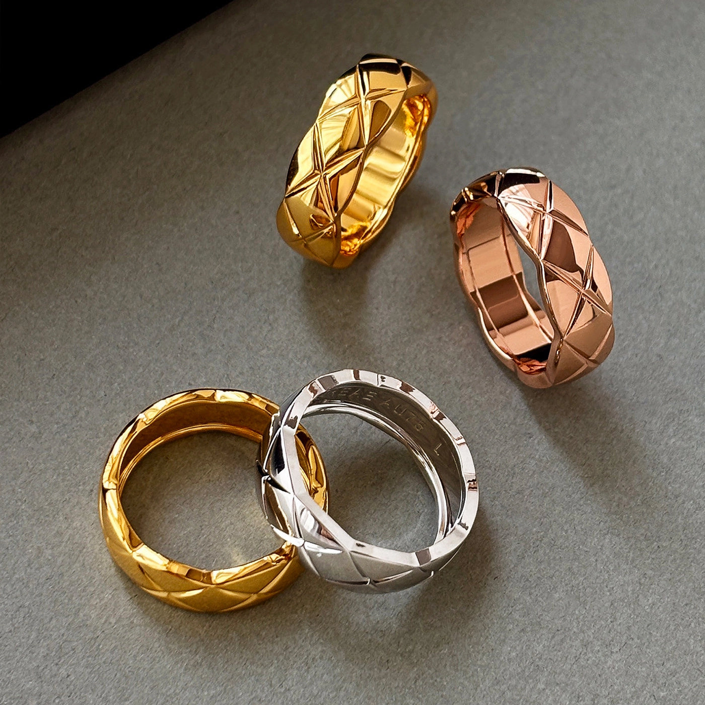 Diamond Pattern Stacking Ring [QUAQ9ELC]