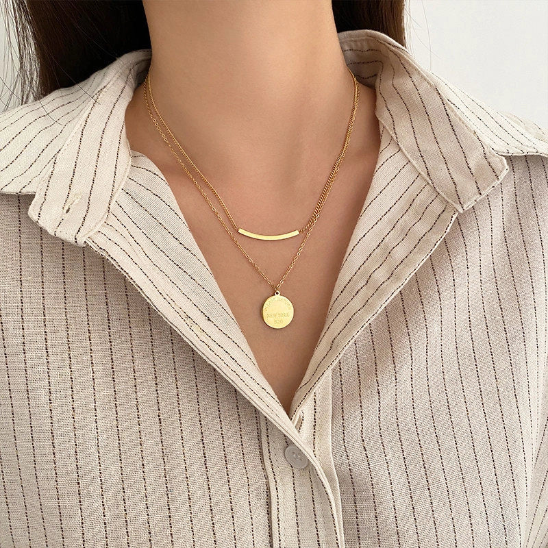Double-Layer Smiley Face Necklace [Y5GBKCJZ]