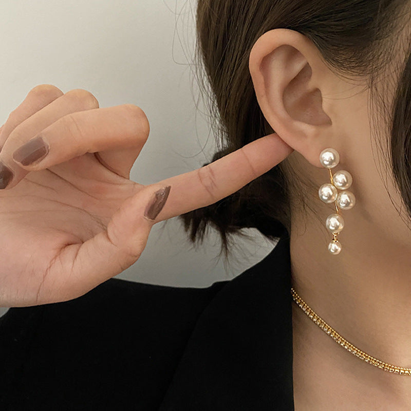 Dyani String Pearl Earrings [VRW40QRG]