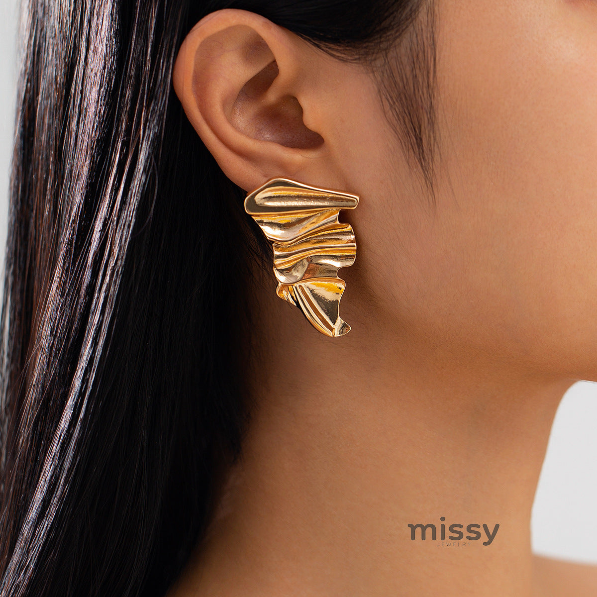 Eila Pleated Statement Earrings [5AOW0YGL]