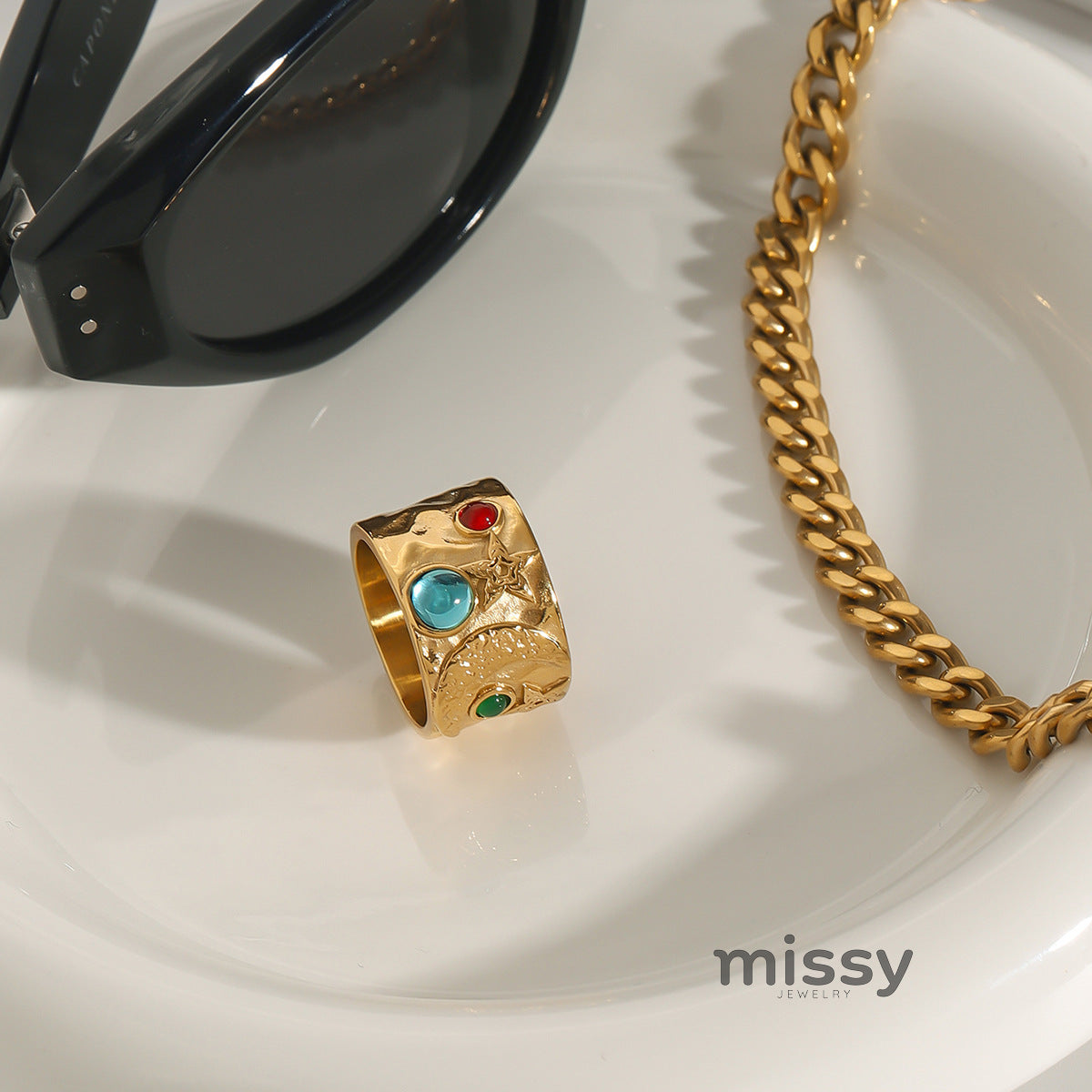 Elanie Gold Band Ring