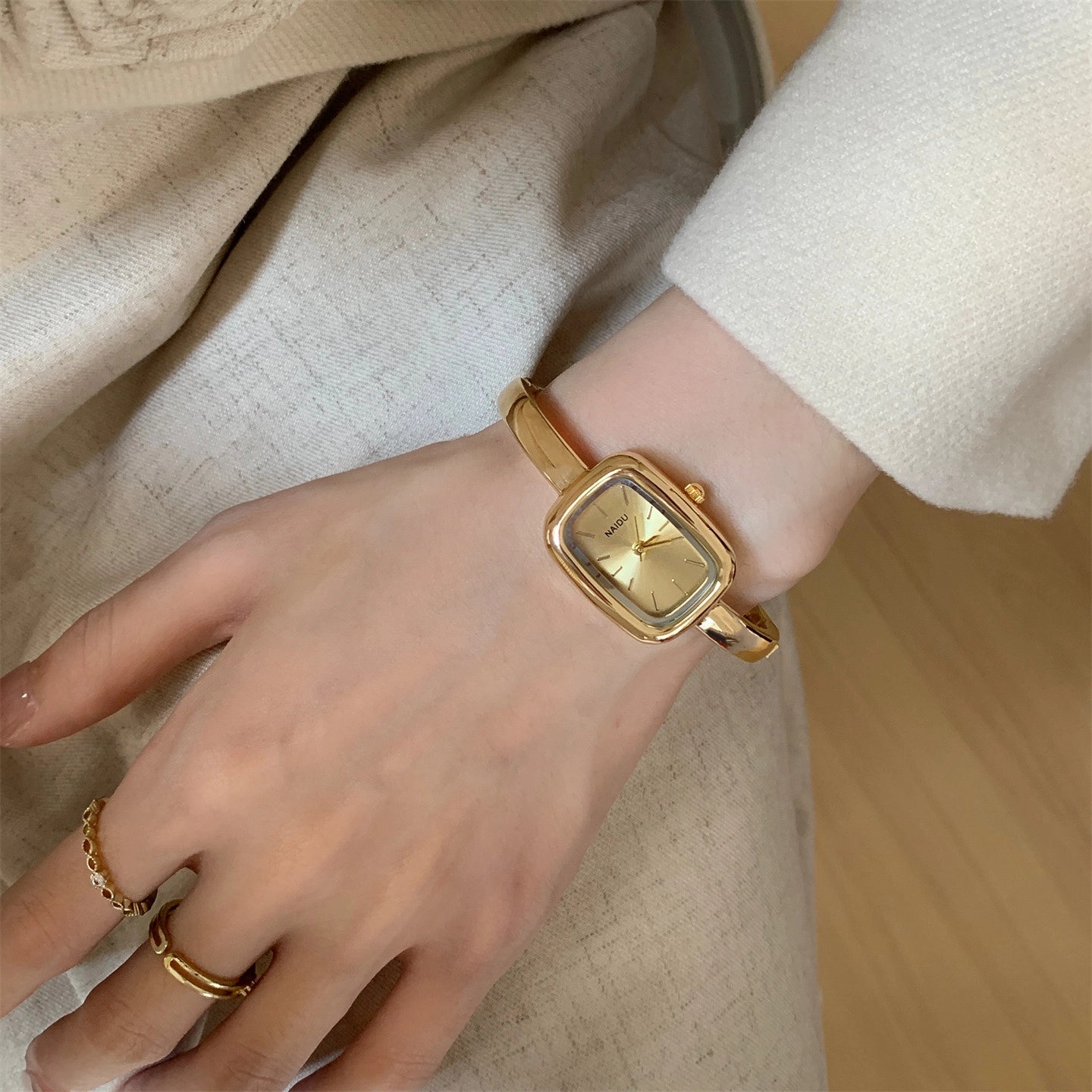 Elegant Bracelet Watch [BPKYX1L2]