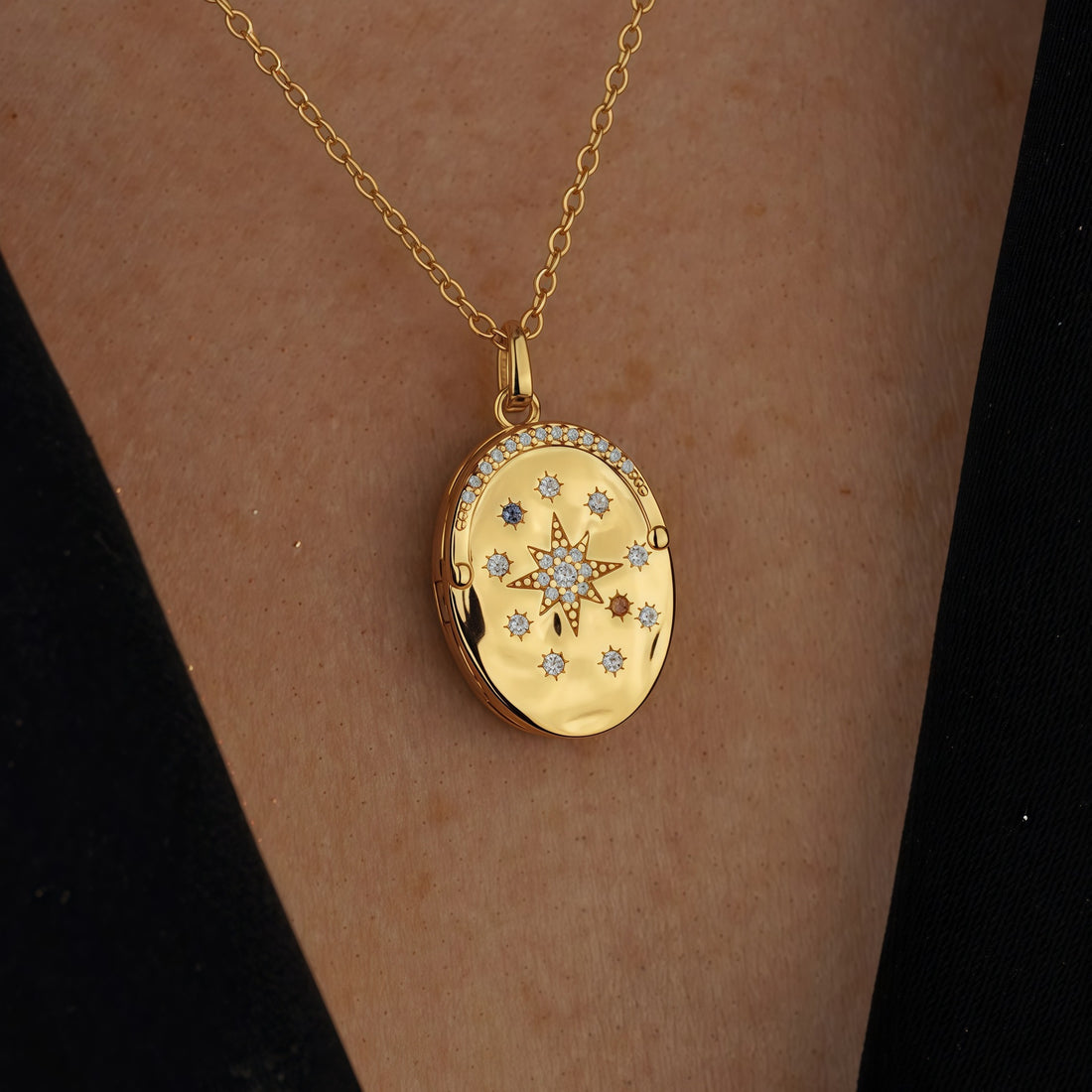 Ellena Celestial Locket Necklace [O46NMJPW]