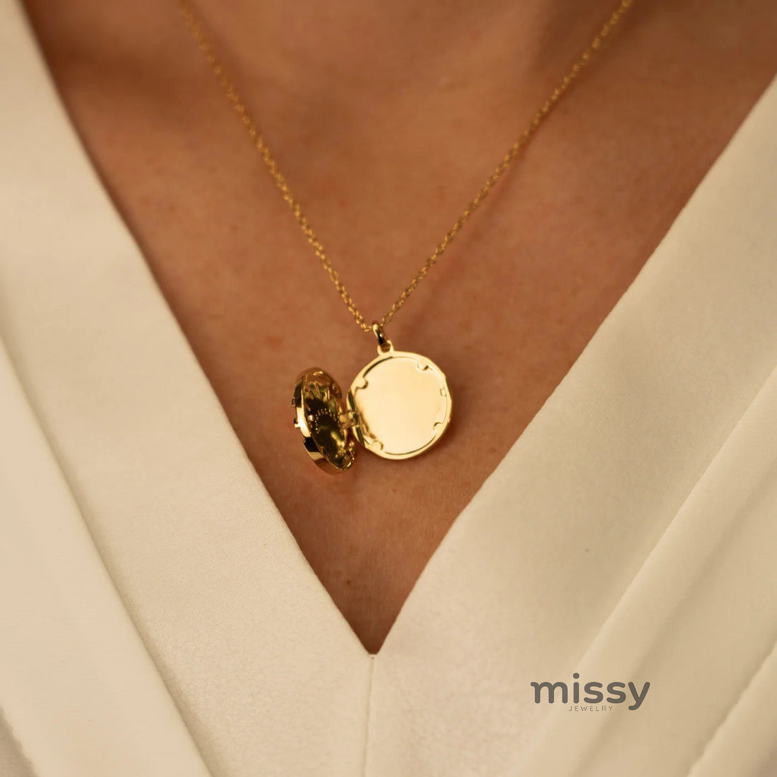 Ellena Celestial Locket Necklace [O46NMJPW]