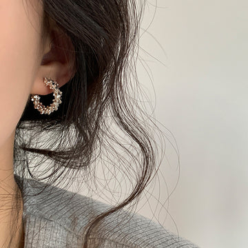 Elliette Glistening Drop Earrings [U4IU9HLN]