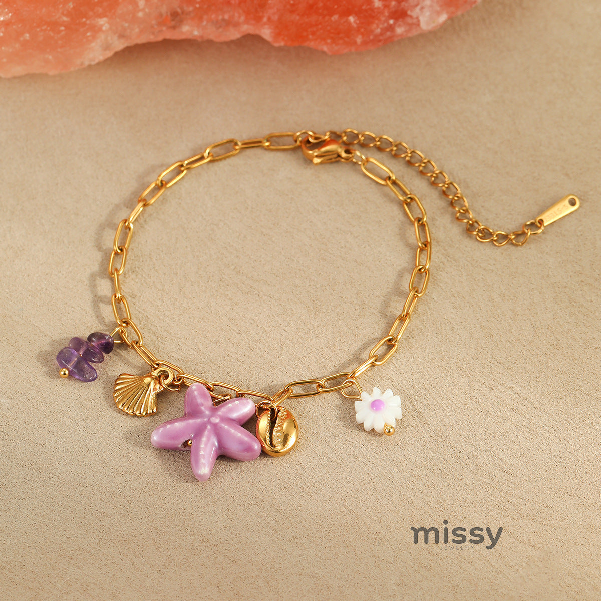 Elspeth Coastal Charm Necklace [AE1RHZDL]