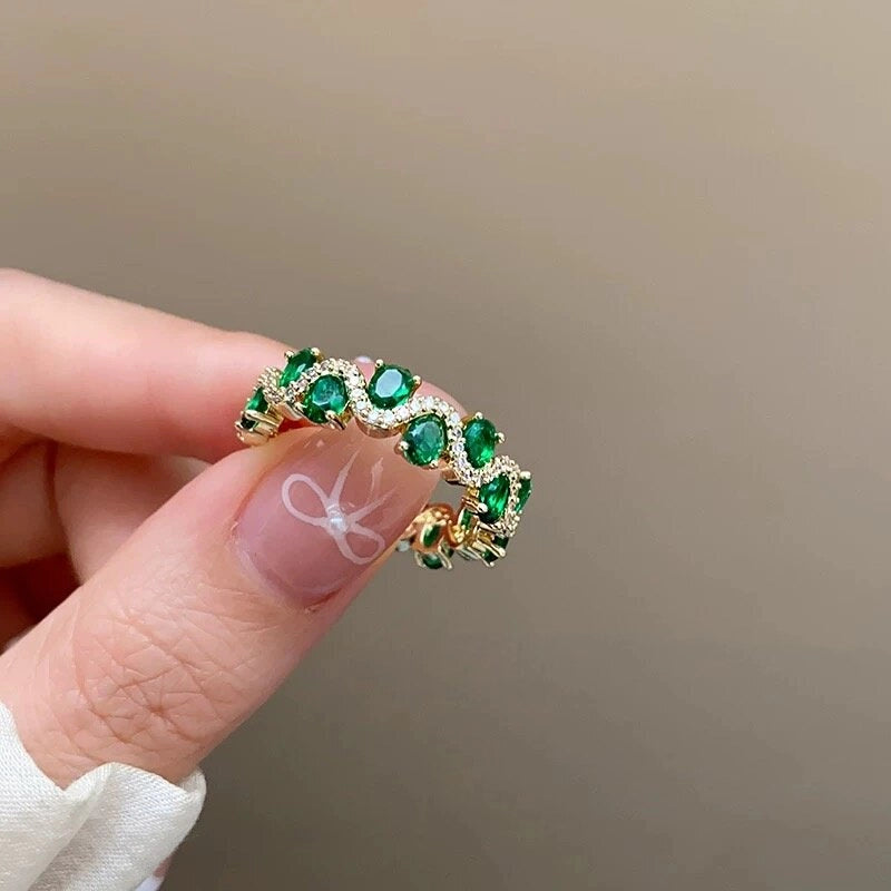 Emerald Teardrop Open Ring [EMUYM56O]