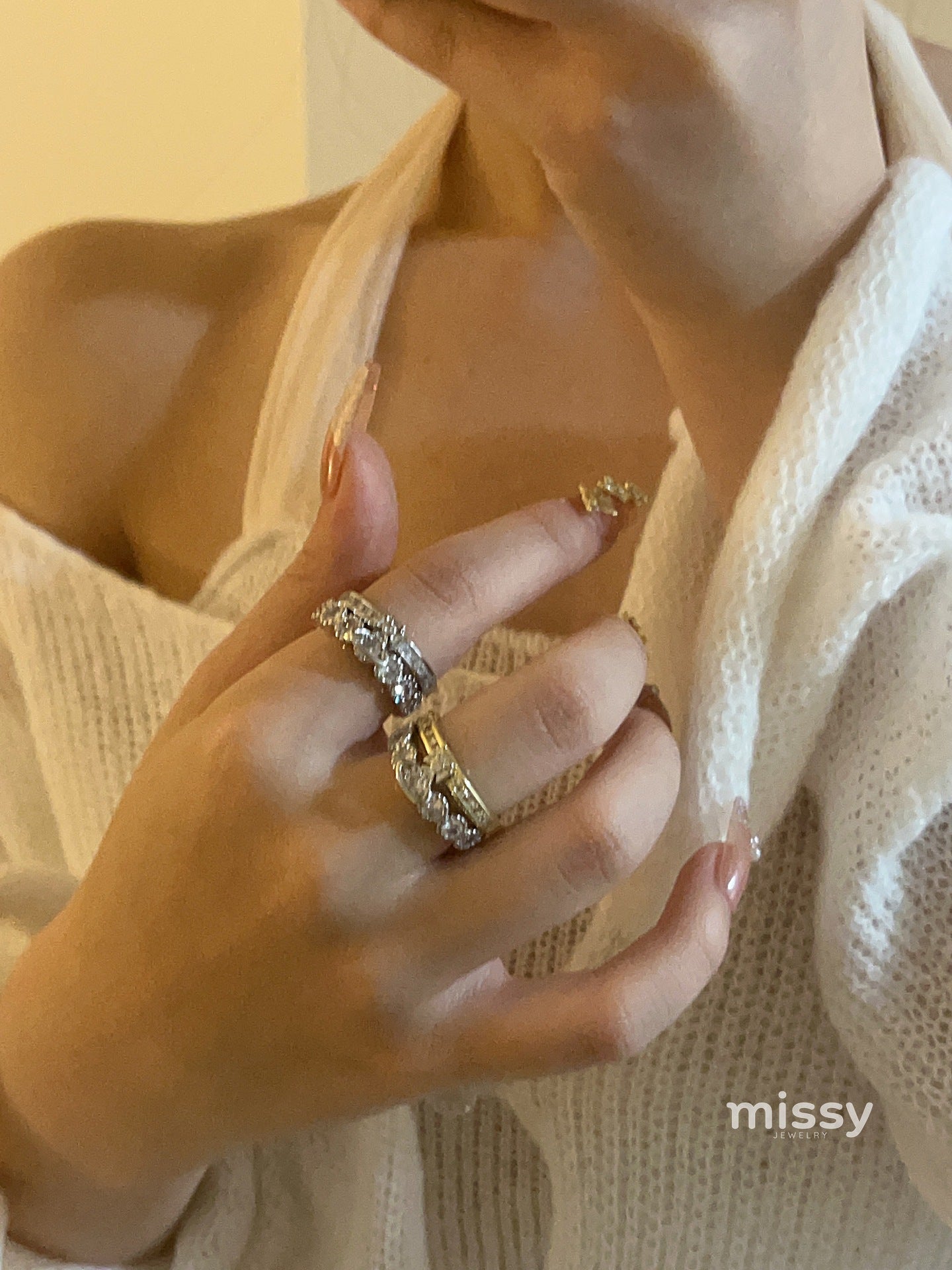 Emilee Celestial Saturn Ring [ELQ2MGJ3]