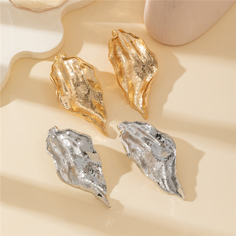 Emina Gilded Leaf Earrings [E7E23N69]
