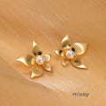 Emma Pearl Flower Earrings [984DL4LV]