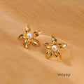 Emma Pearl Flower Earrings [E2WMCTBF]