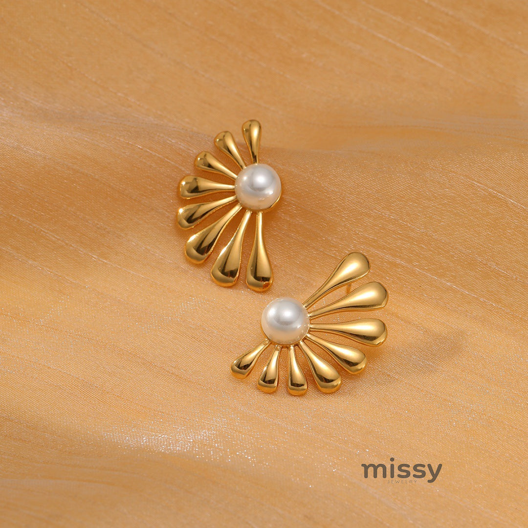Emma Pearl Flower Earrings [BFSP3CAZ]
