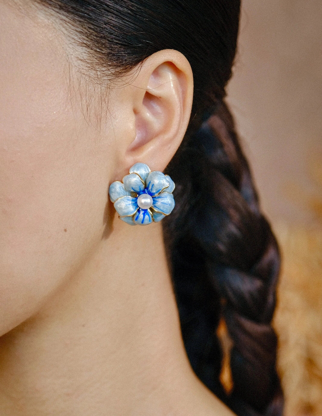 Enamel Flower Pearl Earrings [CQQBM8IS]