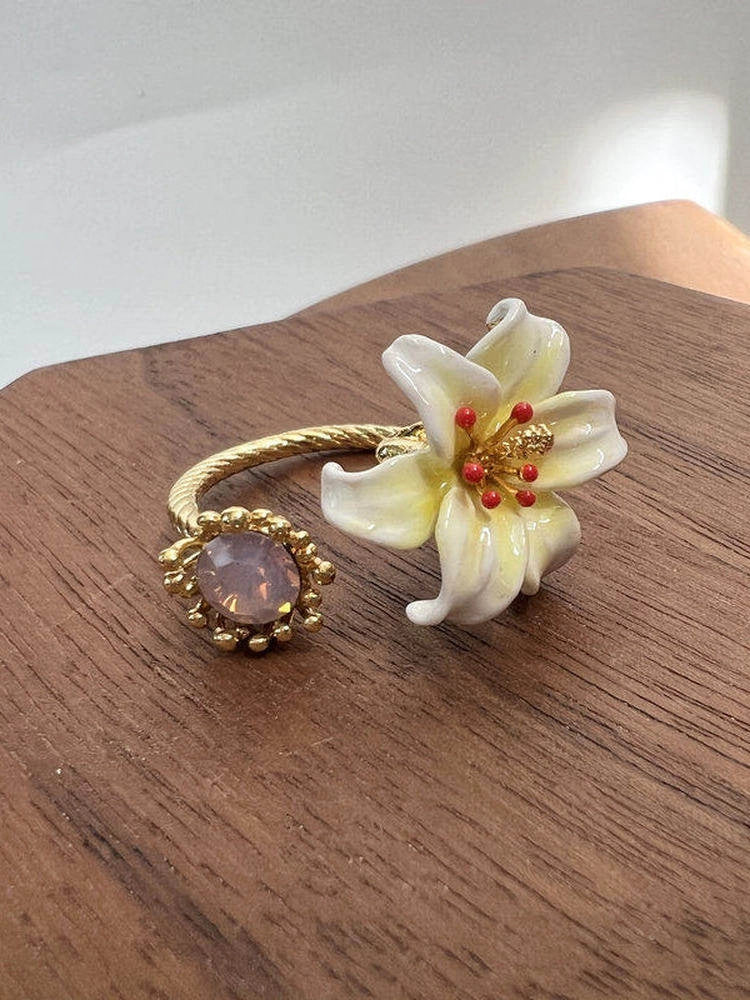 Enamel Lily Flower Adjustable Ring [2UWF3YIN]